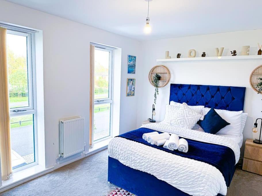 Birmingham Family Home: Spacious 3BR with Garden and Pet-Friendly Exterior photo